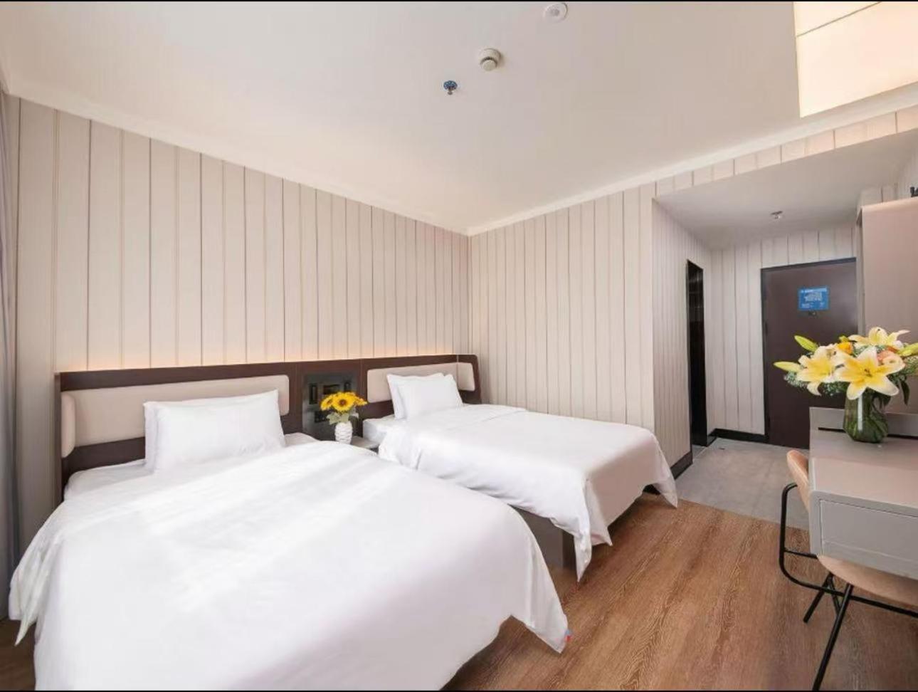Hanting Hotel Shanghai Babaiban Pudian Road Subway Station Extérieur photo